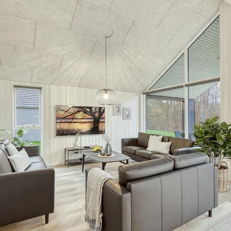 Stunning In With Sauna